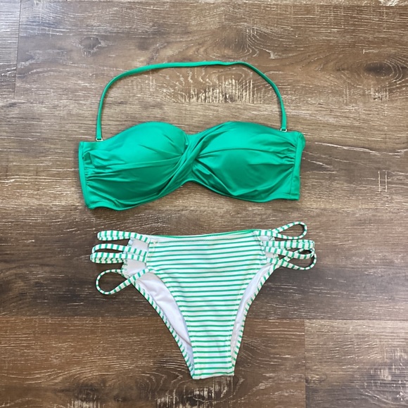 CUPSHE Swimsuit - Picture 2 of 6